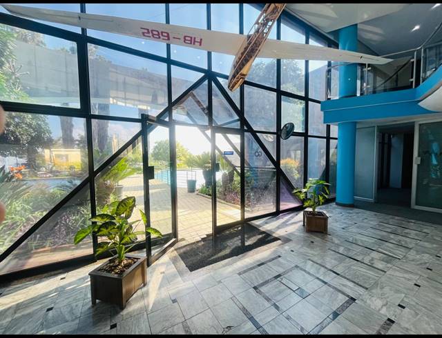 1,121M² OFFICE TO LET IN VORNA VALLEY